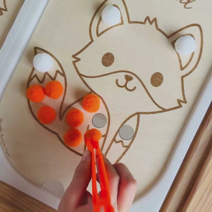 Petit insert en bois TROFAST Le renard – Activité pompons