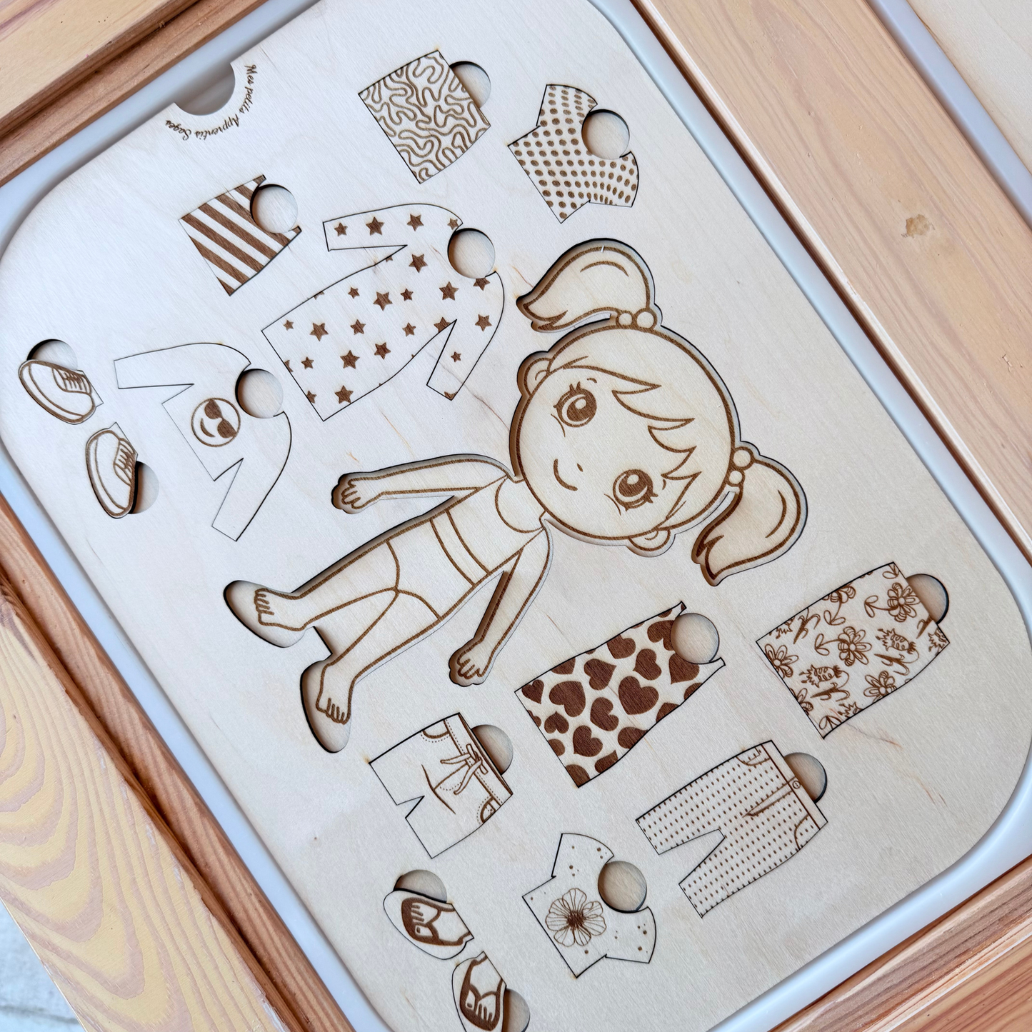 Grand insert en bois TROFAST Puzzle fille ou garçon à habiller