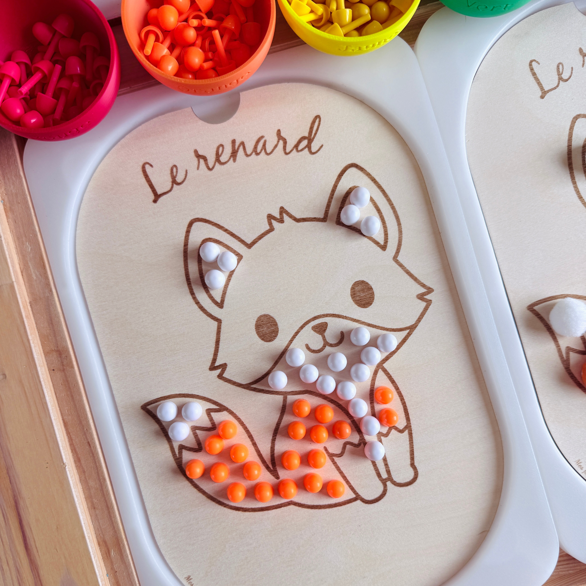 Petit insert en bois TROFAST Le renard – Activité picots